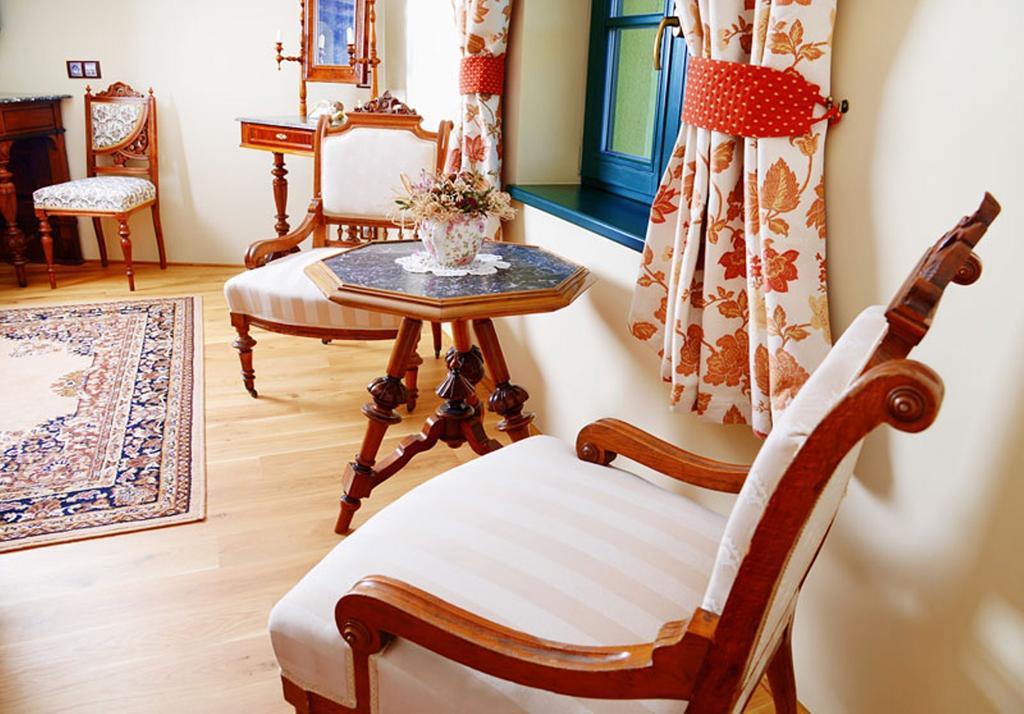 Boutique Hotel Pri Mlyne Lozorno Habitación foto